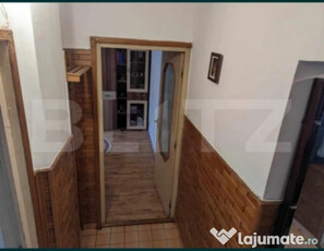 Apartament 2 camere, decomandat, 52 mp, Rovinari