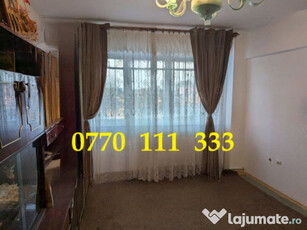 Apartament 2 camere decomandat, zona Vidin.