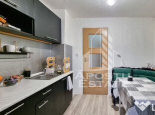 Apartament 2 camere, etaj 1, centrala proprie, zona Calea...