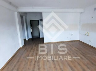 Apartament 2 camere // zona Nord // Bloc nou