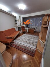 Apartament 3 camere decomandat , etaj 2, mobilat, utilat, Cetate, aproape de Bulevardul Transilvaniei!