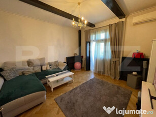 Apartament 3 camere decomandat, Ultracentral, zona English P