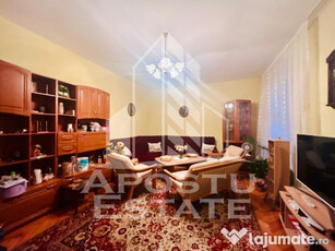 Apartament 3 camere, ideal pentru investitie, in Piata Un...