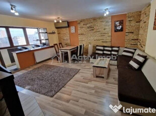 APARTAMENT 3 CAMERE SOVEJA