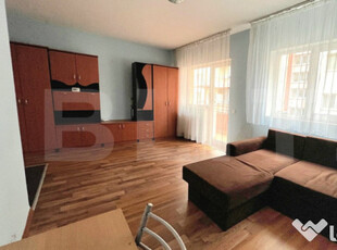 Apartament cu 1 camera, 34mp, decomandat, balcon, zona Steja