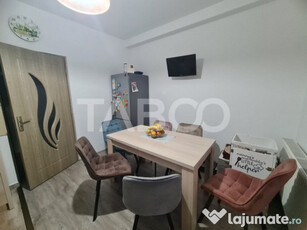 Apartament cu 3 camere balcon si parcare in zona Kaufland Ar