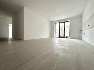 Apartament cu 3 camere, bloc nou, zona Centru