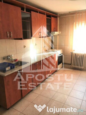 Apartament cu 4 camere 80mp 2 bai Decomandat in zona Mirc...