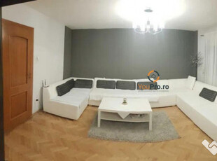 Apartament de cu 4 camere etaj 1 zona Dambovita