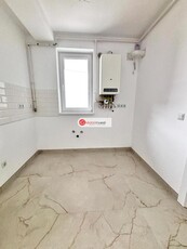 Apartament finisat, etaj 3, bloc nou-zona Cetate + parcare