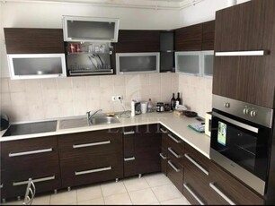 Apartament o camera in zona MARASTI CENTRAL