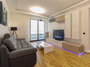 Apartament Ultrafinisat cu 2 camere semidecomandate- zona Iulius Mall