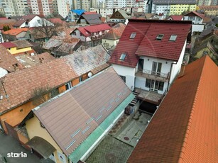 2 camere, bloc din 1982 - 2 minute pana la statia de metroul Gorjului.