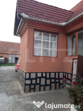 Casa cu 6 camere in Halchiu - Brasov