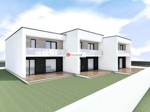 Casa de vanzare tip triplex, S+P+E, 4 camere, zona Cetate