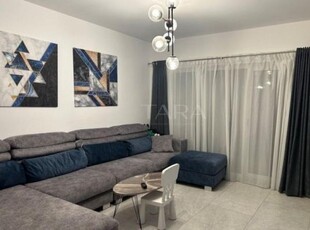 Casa tip Triplex, 4 camere, zona Parcul Poligon