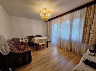 De vanzare apart. cu 4 camere, 2 bai, Manastur, zona Big 215000 Euro