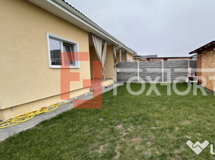 Duplex Mosnita, 4 camere, 2 bai - Toate utilitatile!