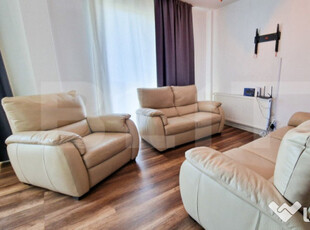 Ideal investitie! 2 apartamente cu 2 camere fiecare, curte p