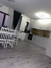 Refugiu modern cu gradina proprie apartament cu 3 camere zona Florilor.