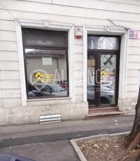 Spatiu comercial de inchiriat in Piata Grivitei