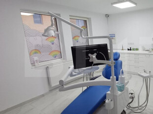 Spatiu pentru o clinica dentara sau birouri, 3 camere, 60 mp