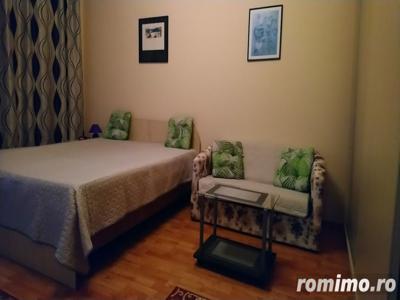 apartament pe termen lung , etaj 3 situat in Badea Cartan