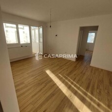 Apartament 2 camere Podul de Piatra fara risc, RENOVAT !!