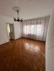 Apartament cu 3 camere