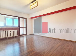 Apartament modern de 4 camere de vanzare zona Colentina-P...