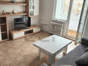 Decebal Piata Muncii metrou | apartament 3 camere modern, decomandat