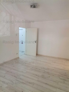 Apartament 3 camere zona Ion Mihalache