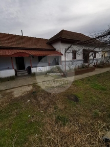 Casa din caramida cu centrala Troaca Rovine 2