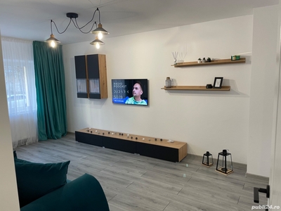 Închiriez apartament 2 camere decomandat zona centrală