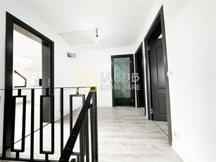 3 camere, 2 balcoane si curte privata in zona premium, aproape de tot ce conteaza!