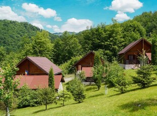 4 cabanute din lemn,Boga,Parc Natural Apuseni,Bihor