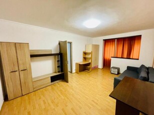 Apartament 2 camere langa metrou 1 Decembrie