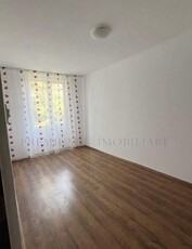 Apartament 2 Camere - Zona centrala - Decomandat