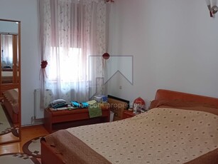 Apartament 3 camere 13 Septembrie, Vulcan, vanzare apartament circular