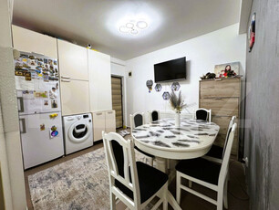 Apartament 3 camere