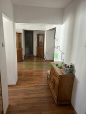 Apartament 3 camere decomandat Racadau