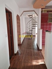 Apartament 4 camere, zona Unirii