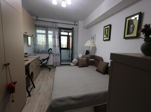 Apartament cu o camera si balcon, decomandat si mobilat, BLOC NOU - Bucium - 75000 euro