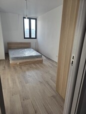 Apartament de 2 camere, decomandat, 50 mp, centrala, parcare, zona Aparatorii