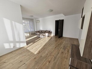 Apartament pentru inchiriat 3 camere -Laguna Residence