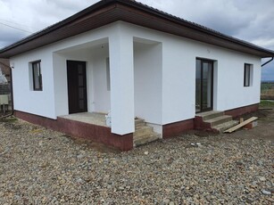 Casa 3 camere la cheie 85 mp, 515 mp teren, 0% comision