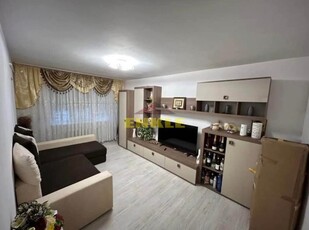 De vanzare apartament cu 2 camere decomandat, zona Grivita.