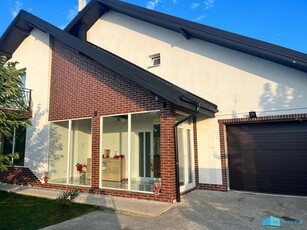 EXCLUSIVITATE! Vila, P+M, 861mp teren, Vorovesti, 239.000 EURO NEG de vanzare