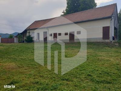 Casa individuala 1700 mp - Pivnita - Lac - Sacel/ Sibiu
