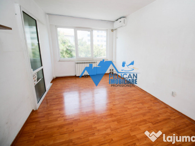 1848 Apartament 3 camere ,Etaj 3, decomandat